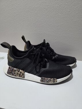 Adidas Women’s 8.5 Black Leopard Accent NMD Runners
